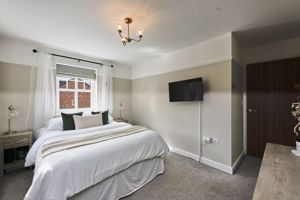 Photo 16- click for photo gallery